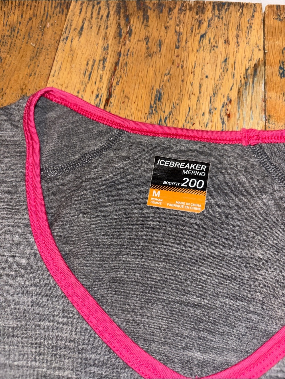 Icebreaker 200 Long-Sleeve Base Layer – Grey & Pink – Size M - Picture 2 of 11